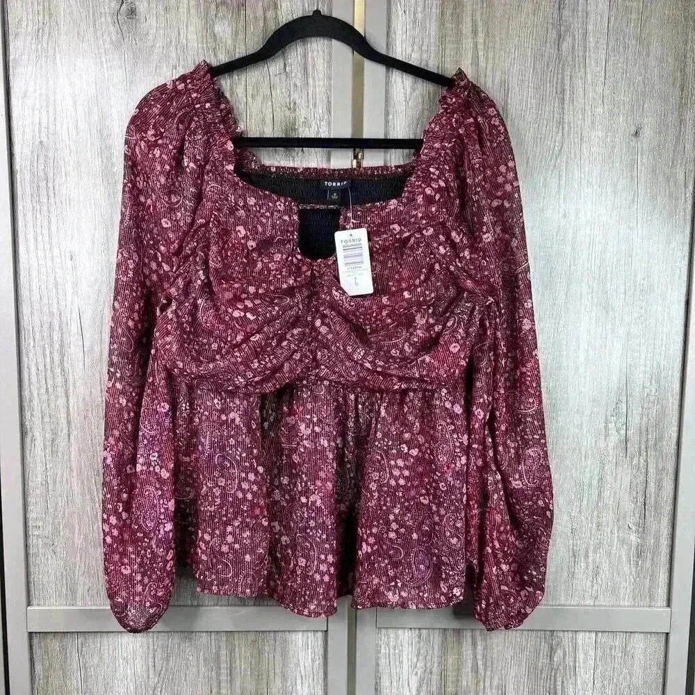 Torrid Top Sz 0 Large Peplum Keyhole Smocked Paisley Purple Pink Long Sleeve NEW